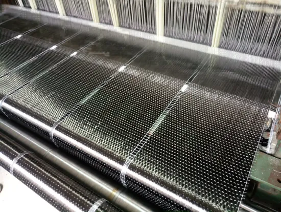 Tissu unidirectionnel de fibre de carbone de largeur de 200GSM 200mm adapté aux besoins du client pour la construction