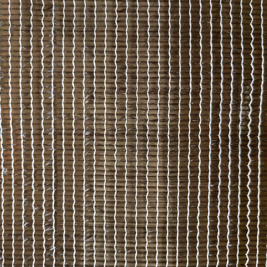 Tissu en fibre de carbone biaxiale haute résistance +/- 45 degrés pour l'aviation, l'automobile, le vélo, la planche de surf, la valise de suite, le renfort au casque, les bâtiments